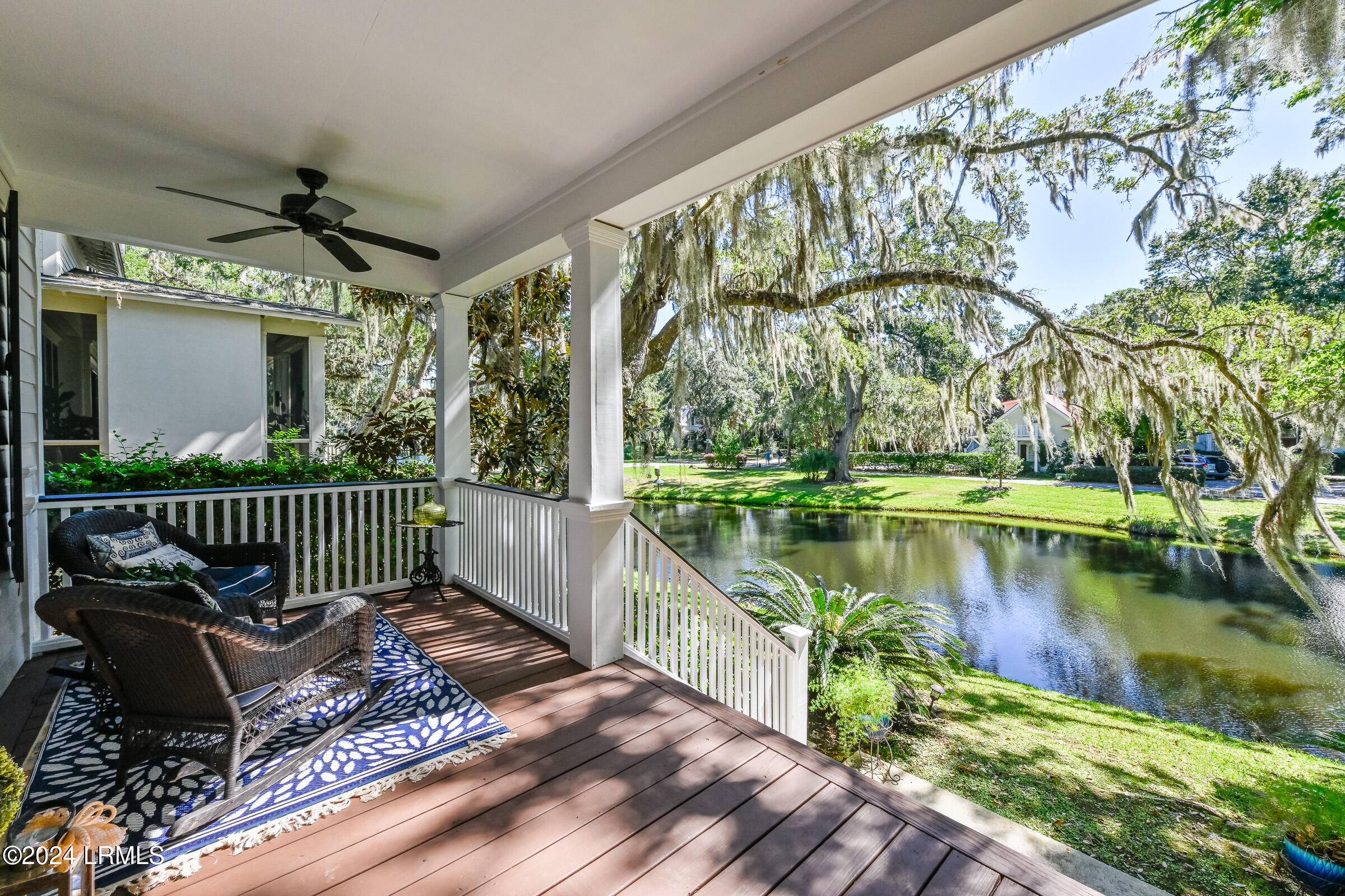 20 Oak Pond Passage