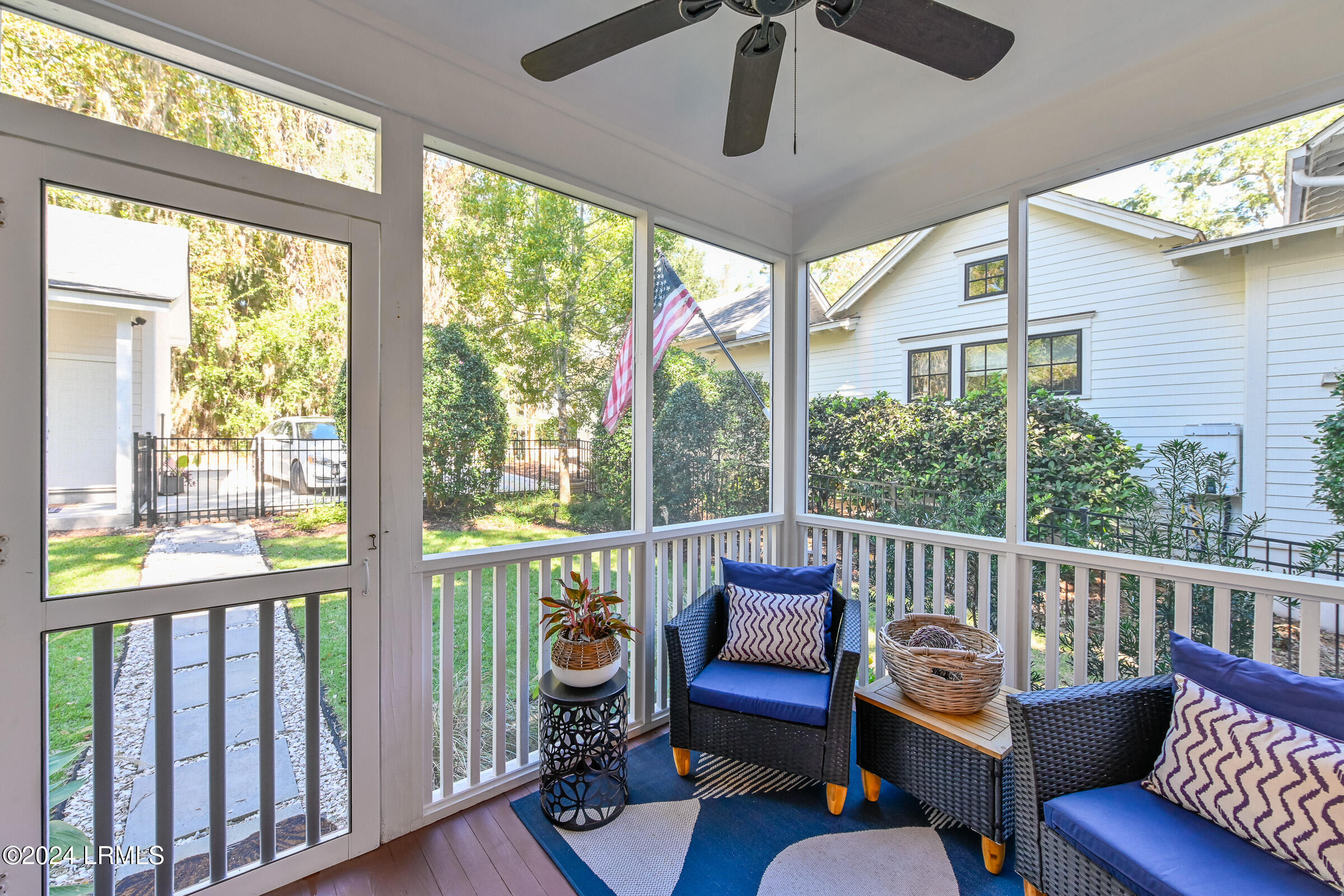 20 Oak Pond Passage