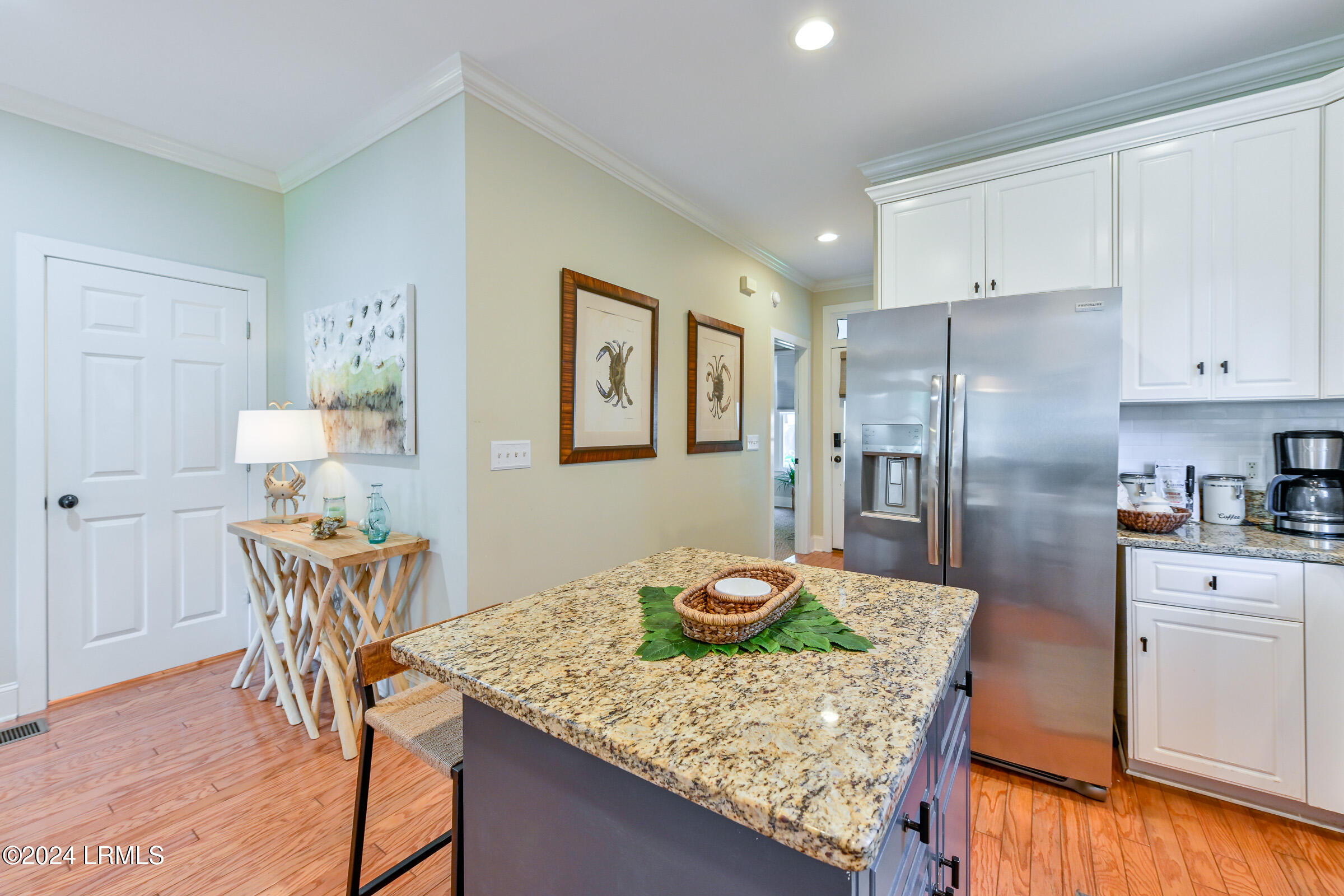 20 Oak Pond Passage