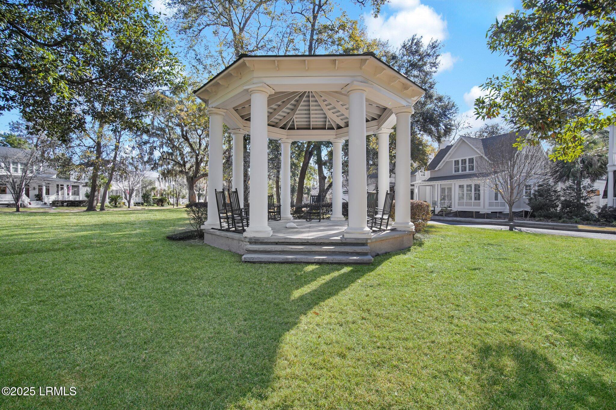 37 Porcher Pinckney