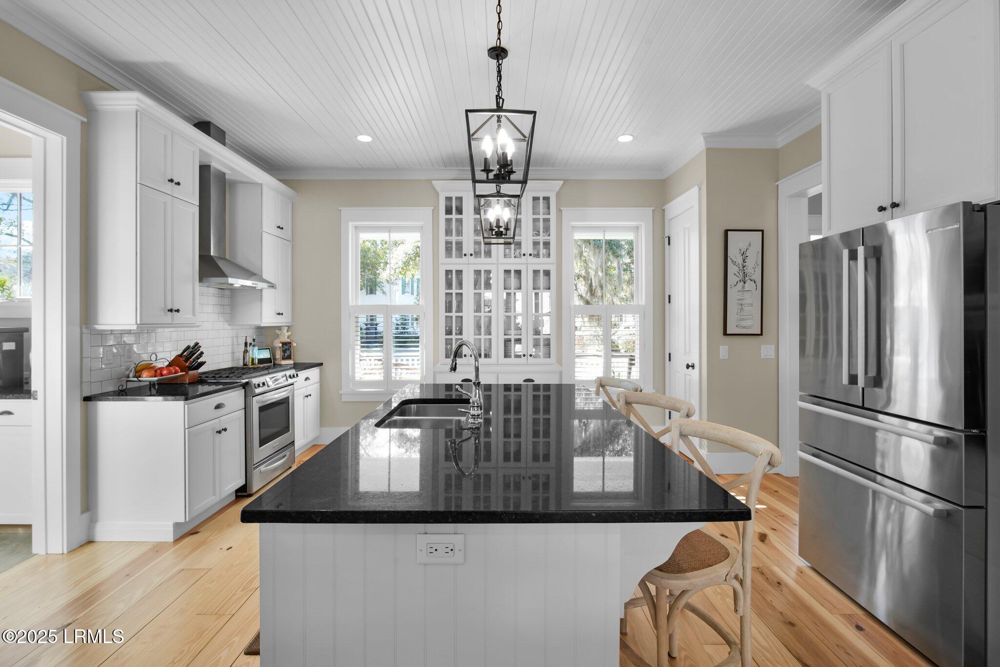 37 Porcher Pinckney