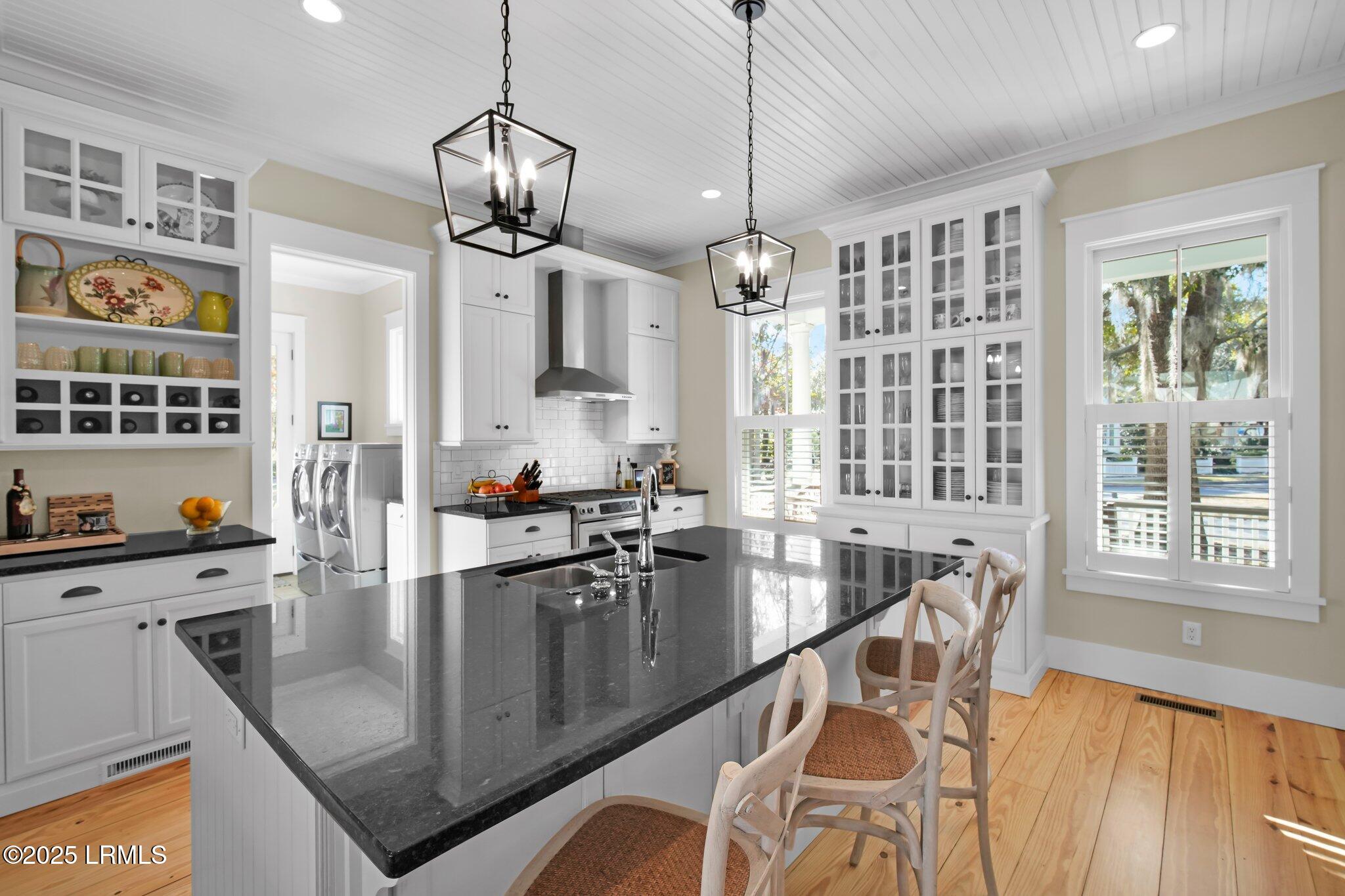 37 Porcher Pinckney