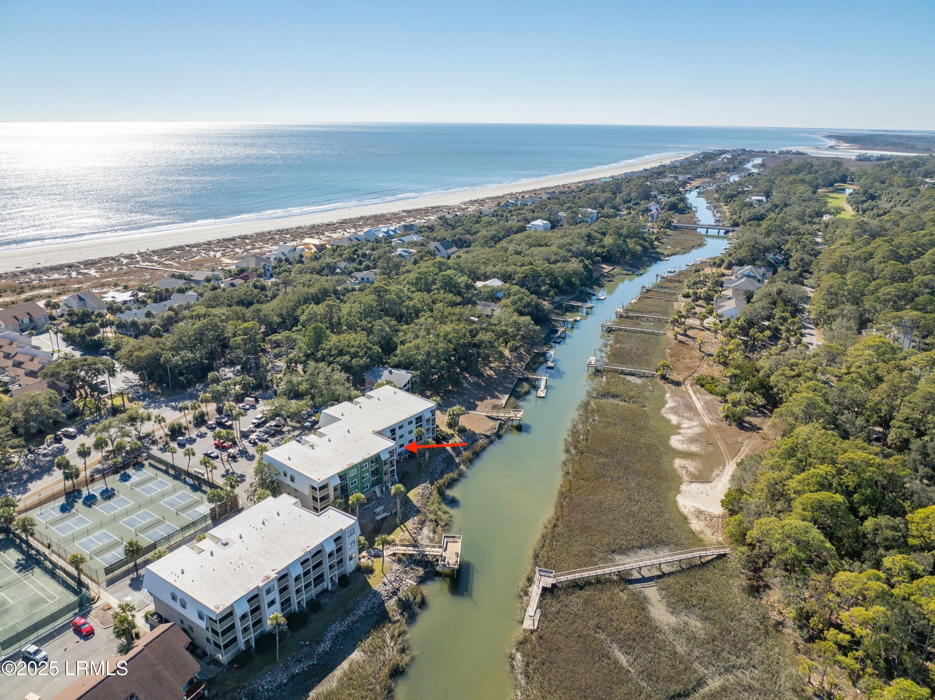 160 Beach Club Villa Drive, 160