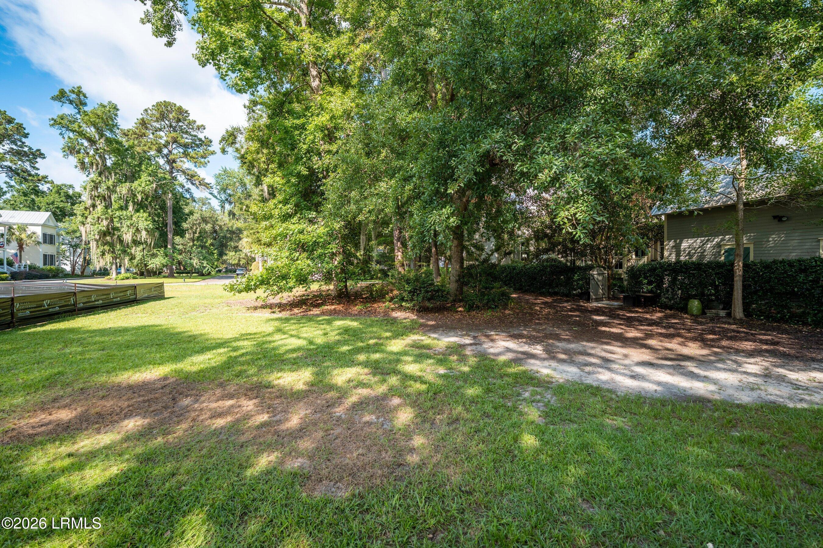 3 S Loudon Drive