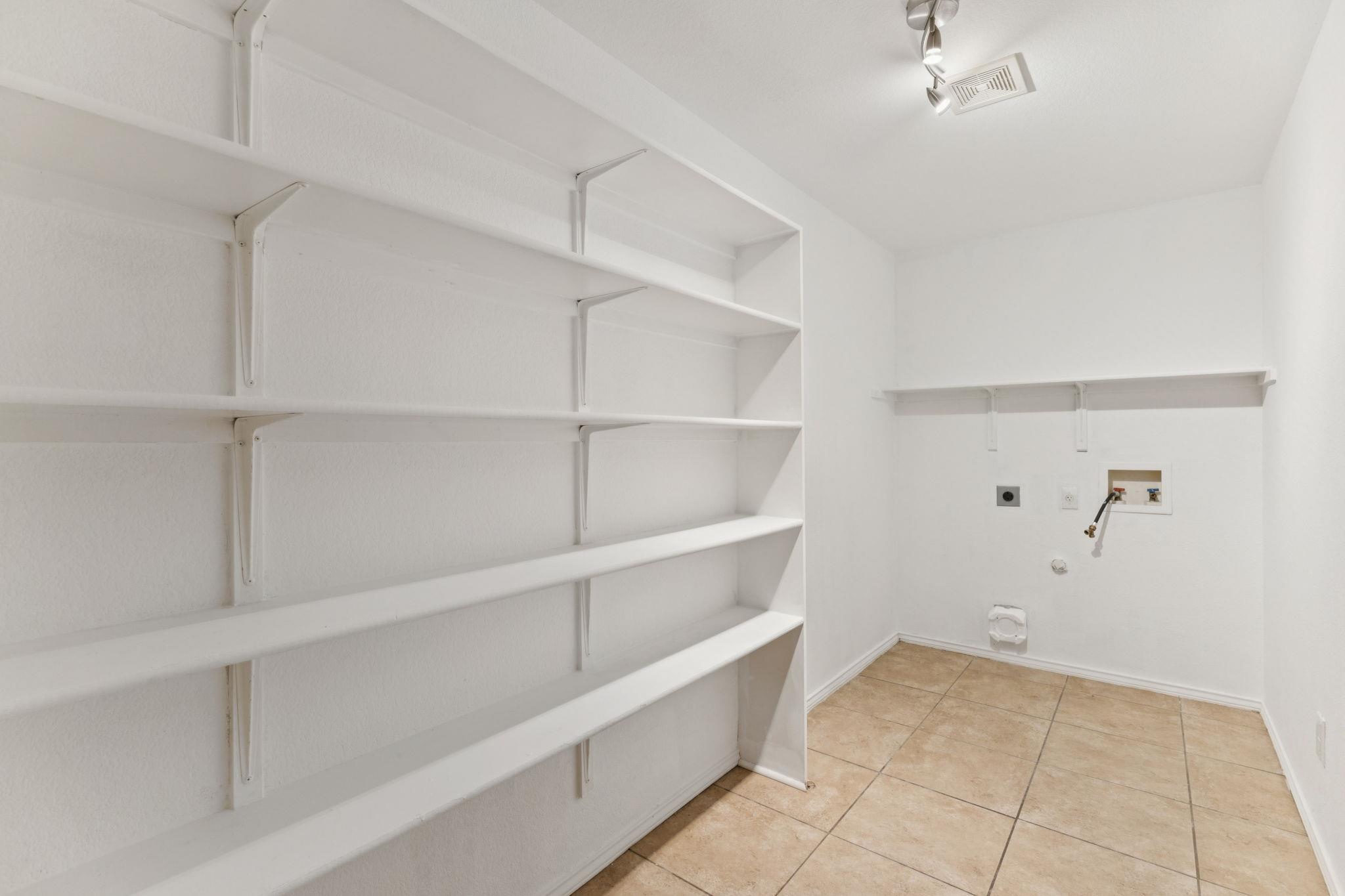 223 San Felipe DR, Kyle