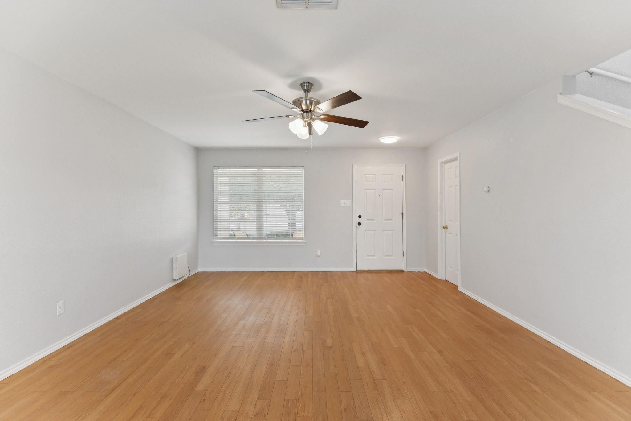 223 San Felipe DR, Kyle