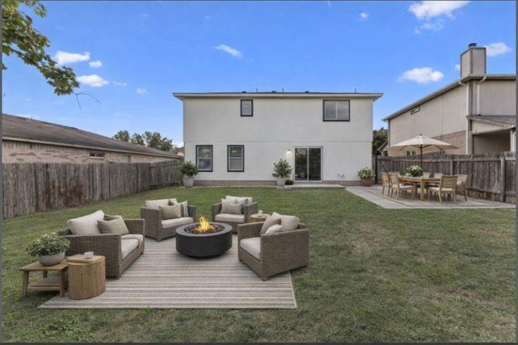 223 San Felipe DR, Kyle