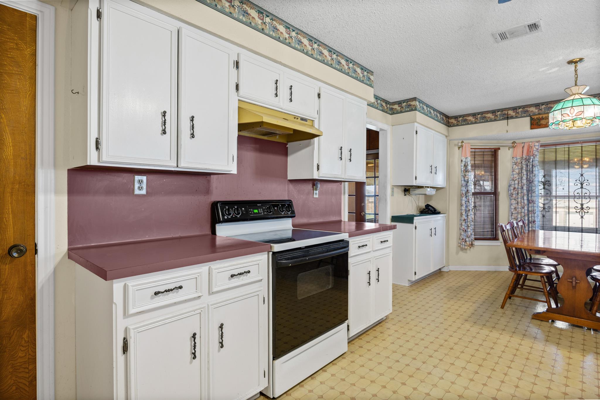 1204 Vapor DR