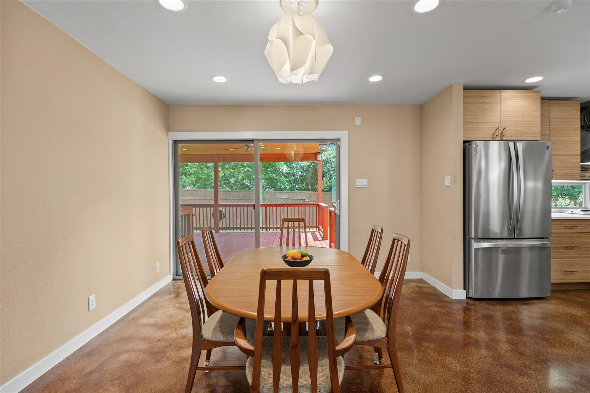 5106 Spruce CV