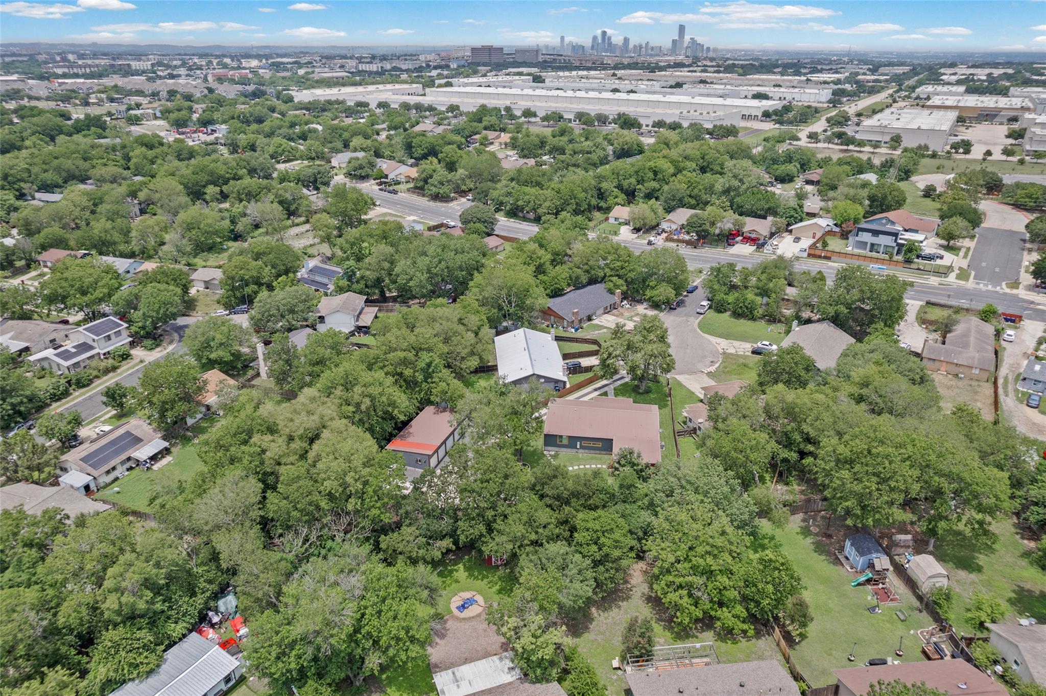 5106 Spruce CV