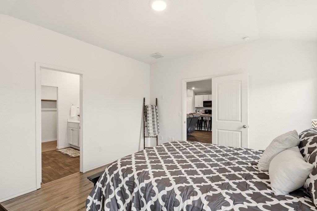 5904 Berriweather DR