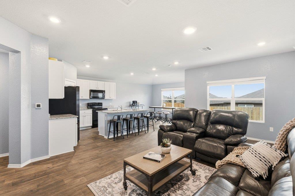 5904 Berriweather DR