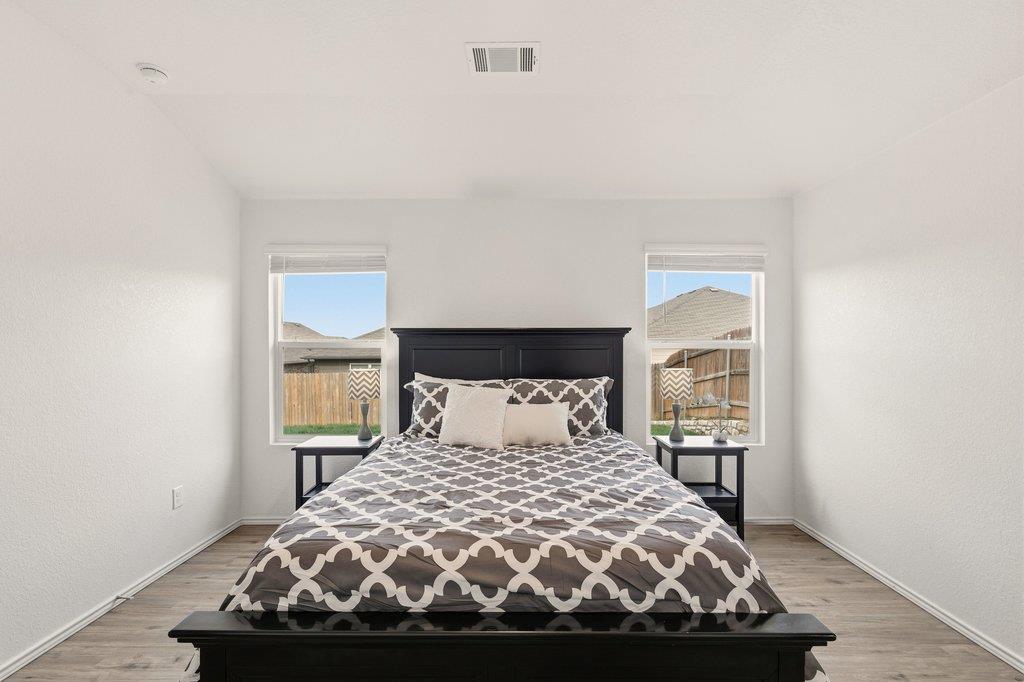 5904 Berriweather DR