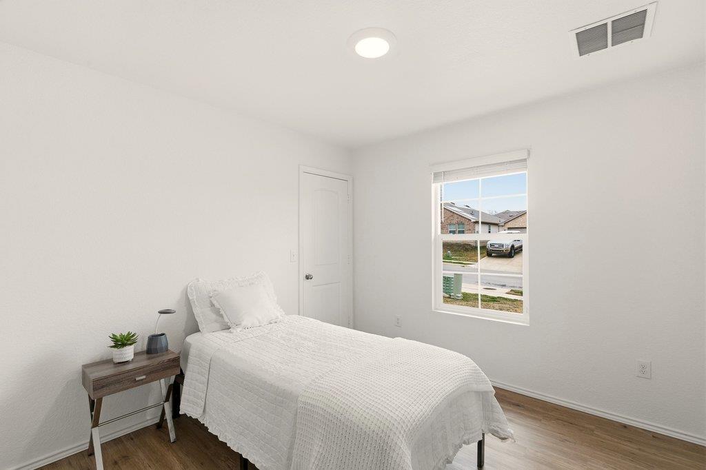 5904 Berriweather DR