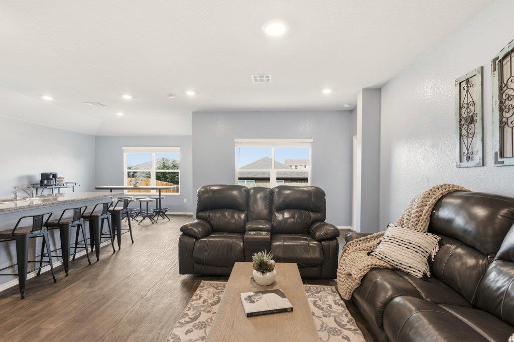 5904 Berriweather DR