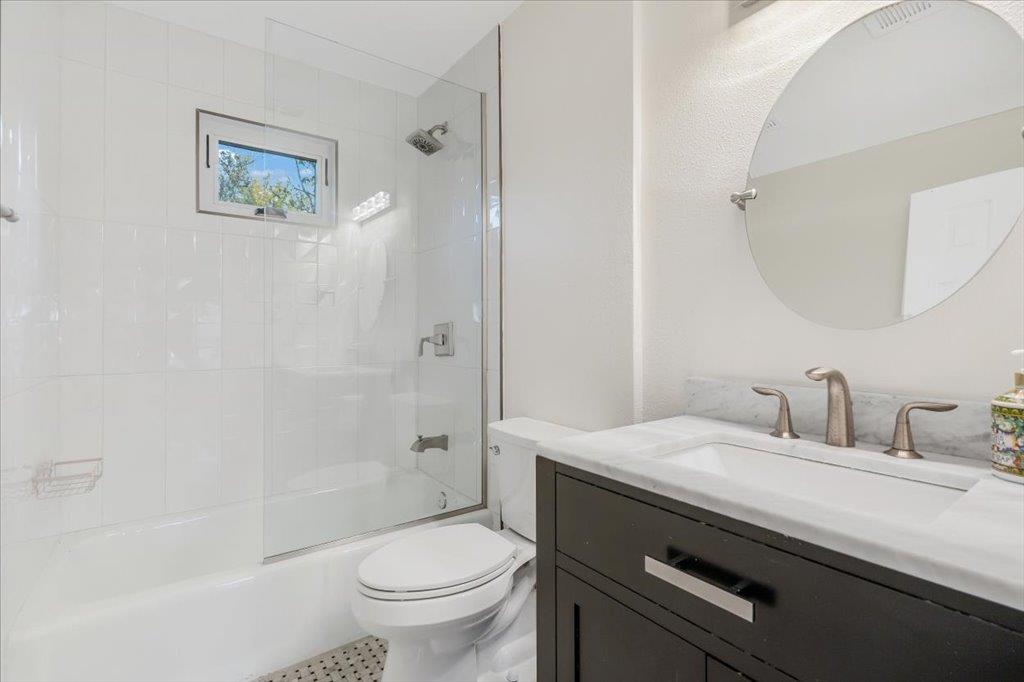 13126 Travis View LOOP, Austin