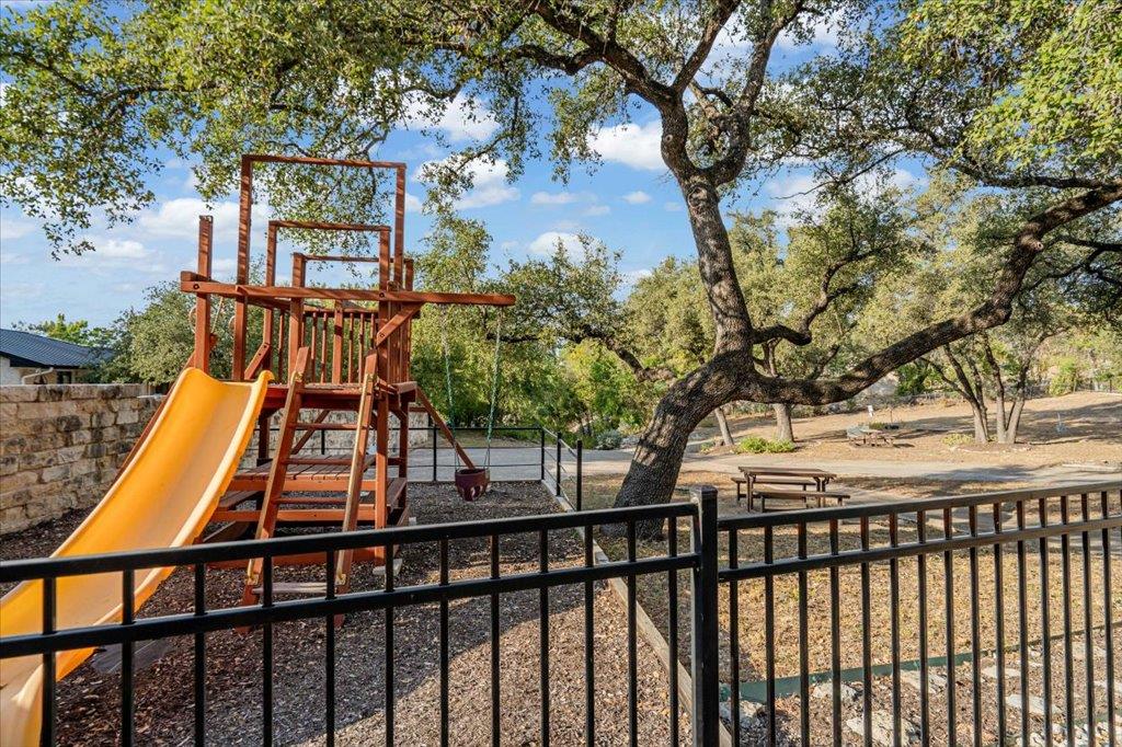 13126 Travis View LOOP, Austin