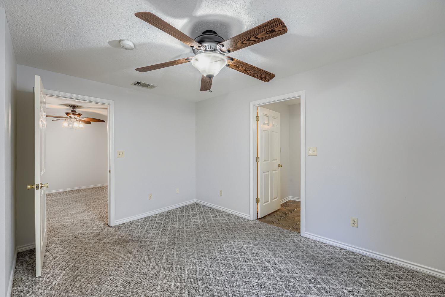2308 Santa Rita ST