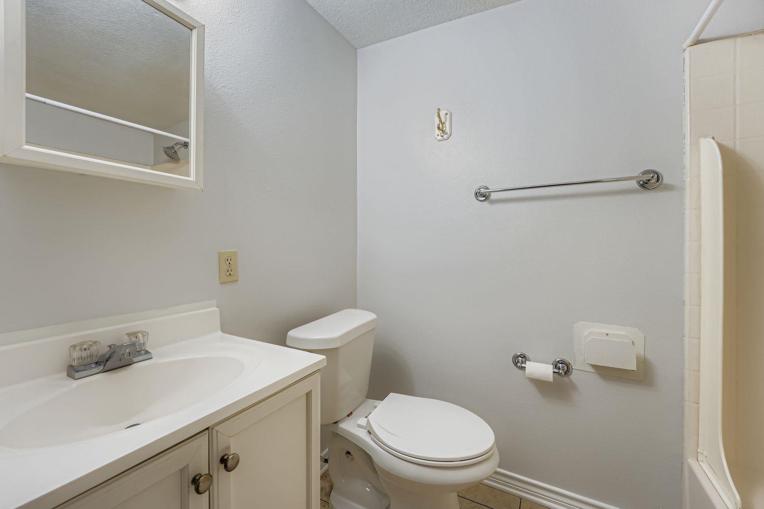 2308 Santa Rita ST