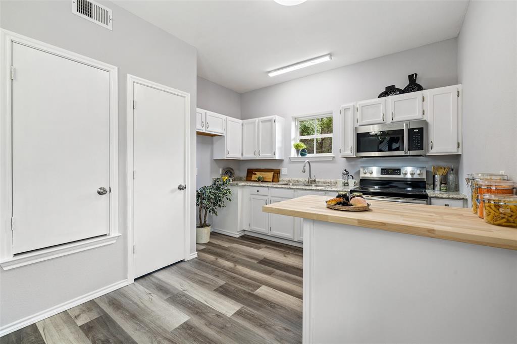 400 Bentwood DR