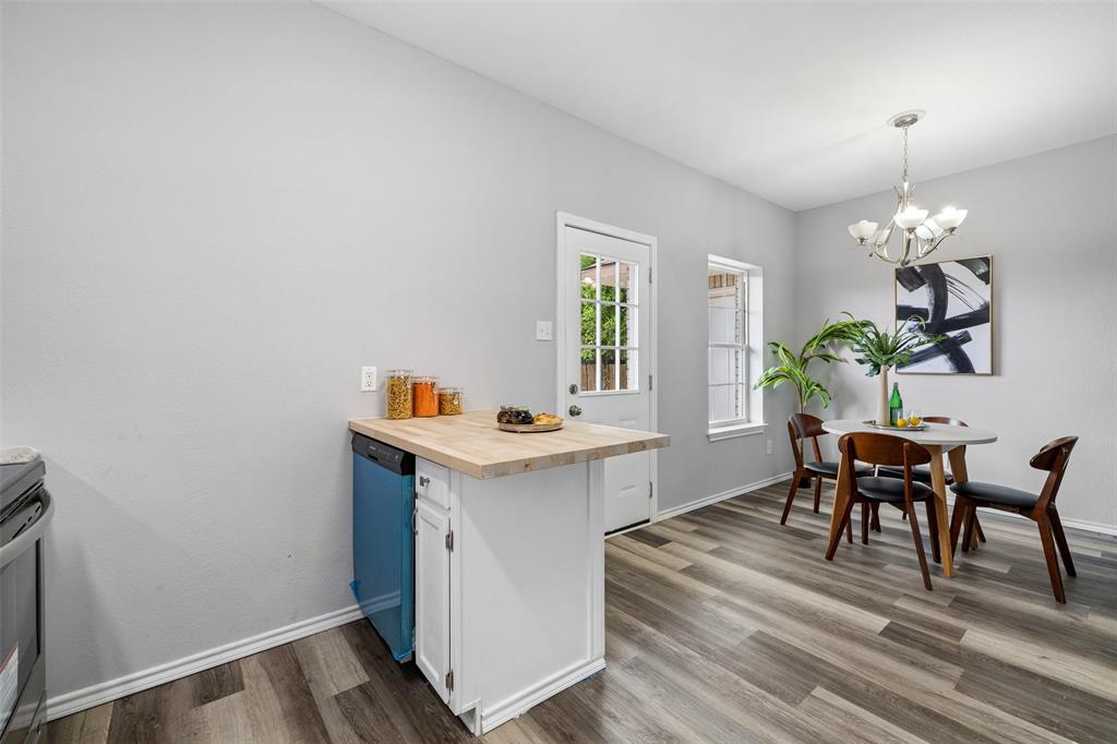400 Bentwood DR