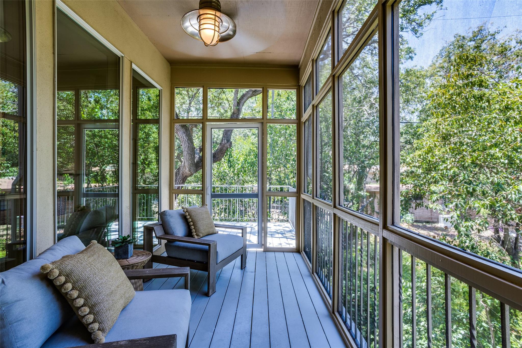 3231 Tarryhollow DR