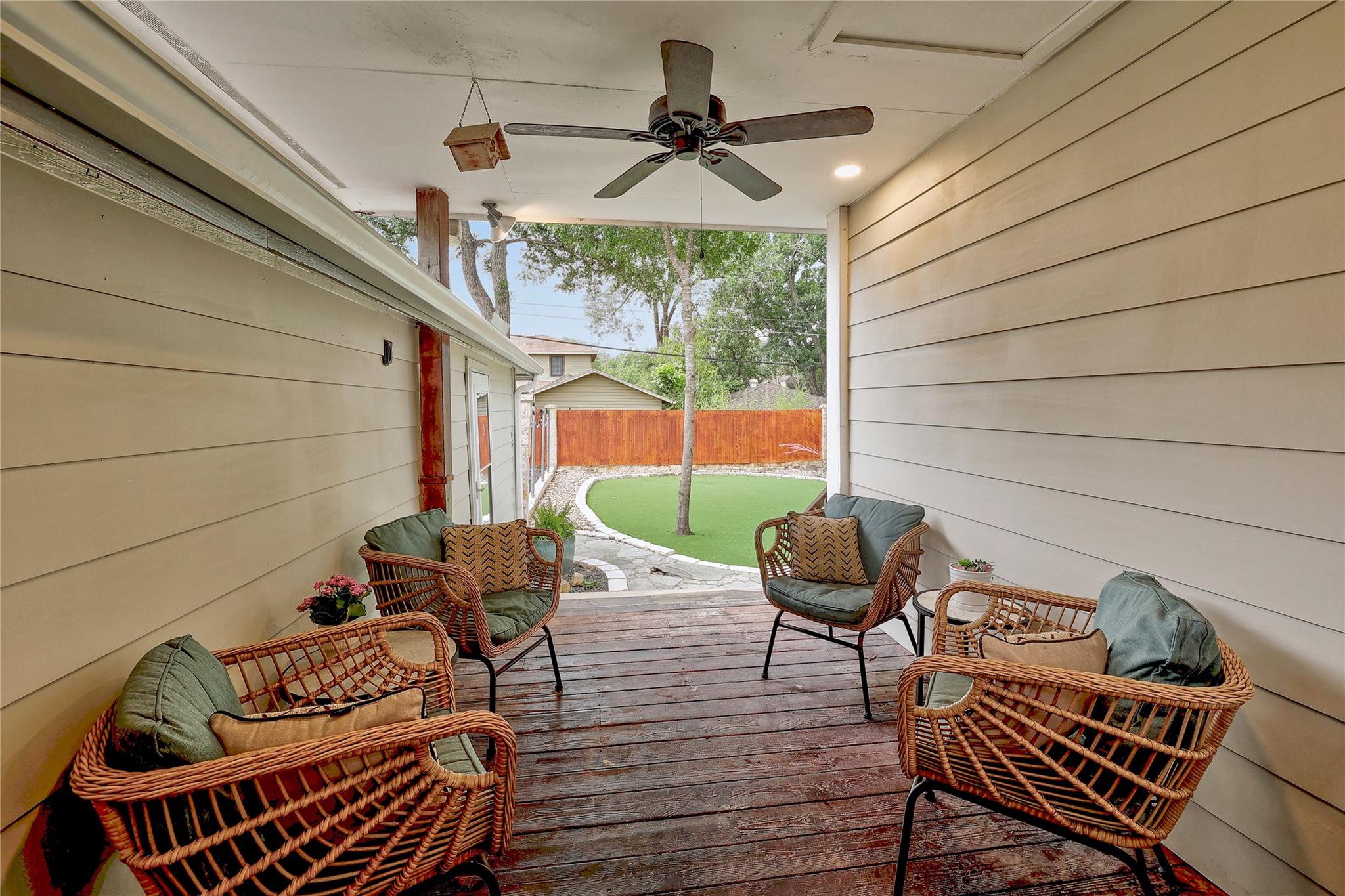 1709 Mohle DR
