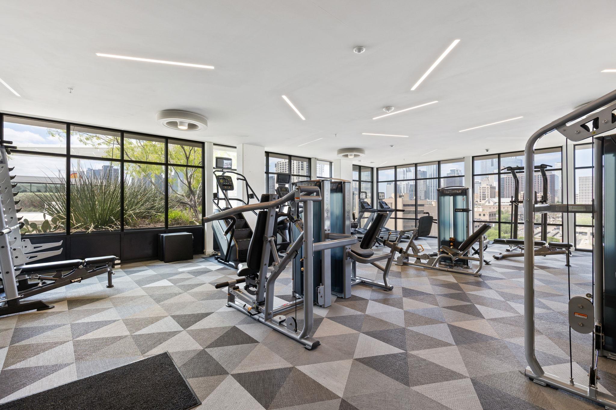 800 Embassy DR # 113