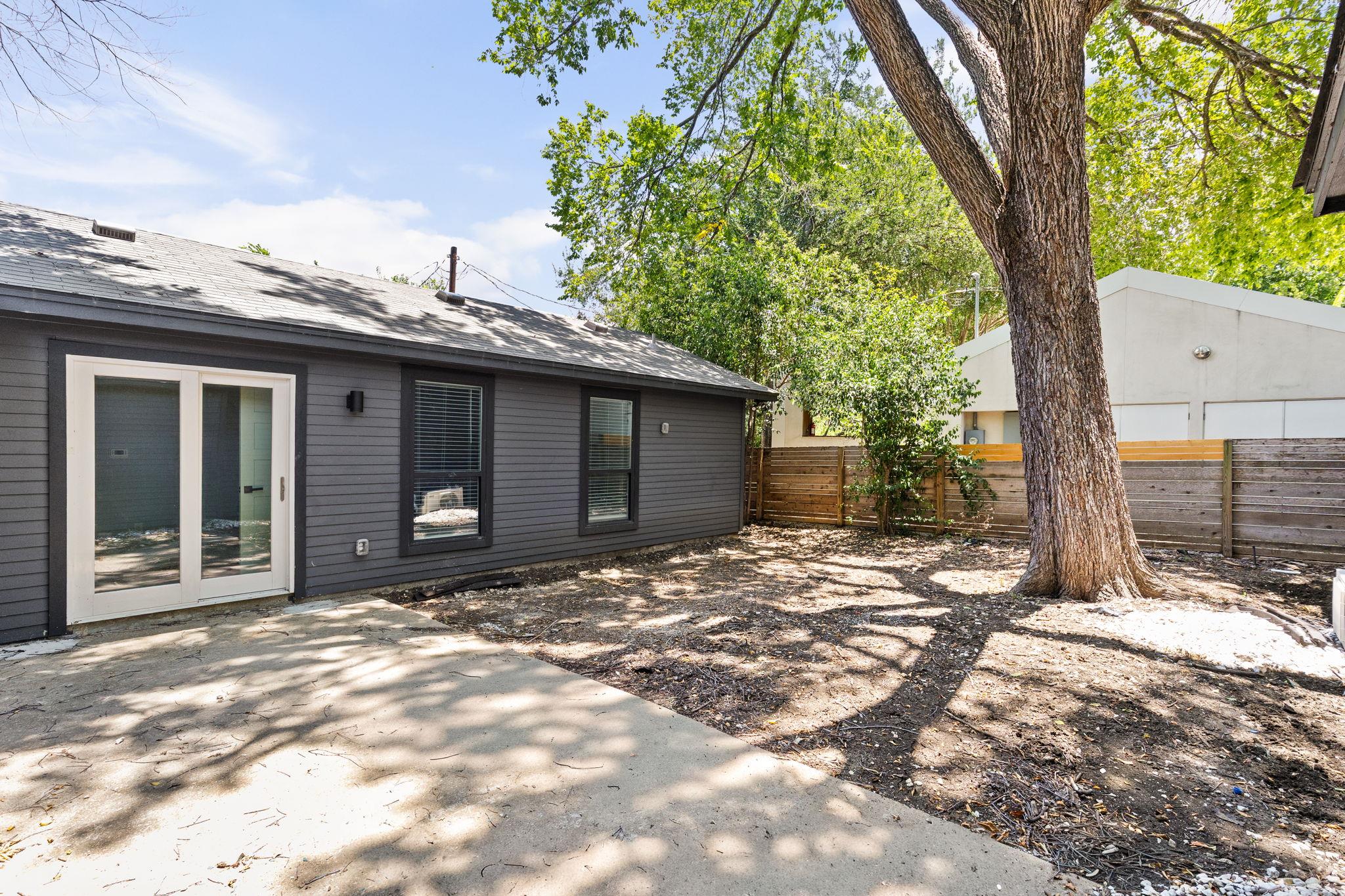 2605 Friar Tuck LN
