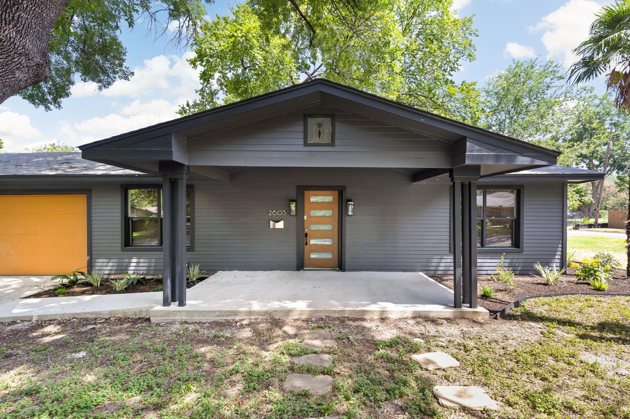 2605 Friar Tuck LN