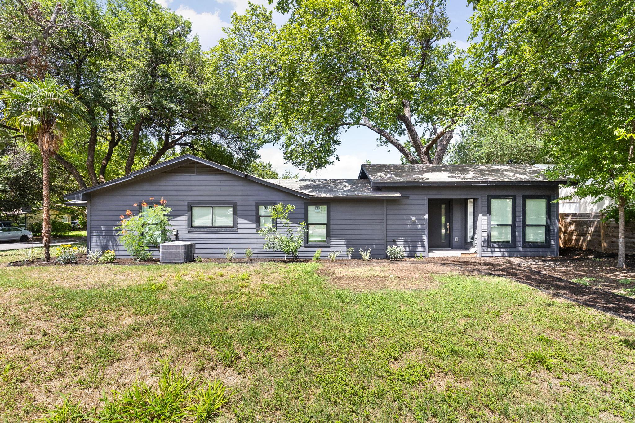 2605 Friar Tuck LN