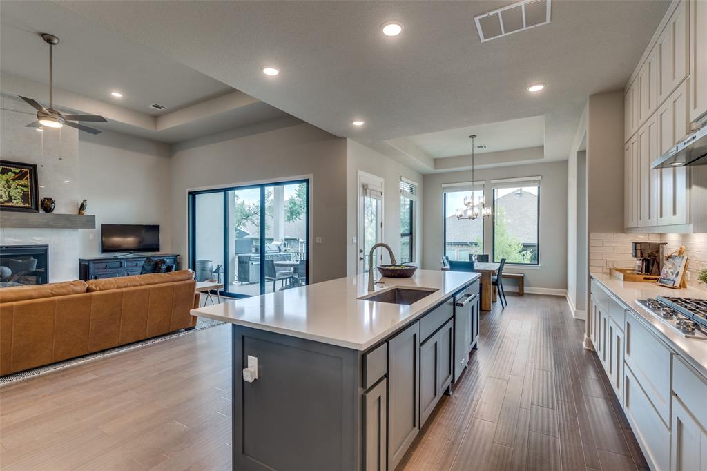 243 Bridge Water LOOP