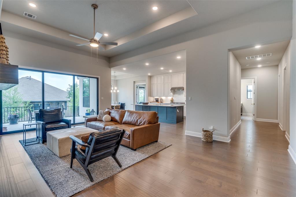 243 Bridge Water LOOP