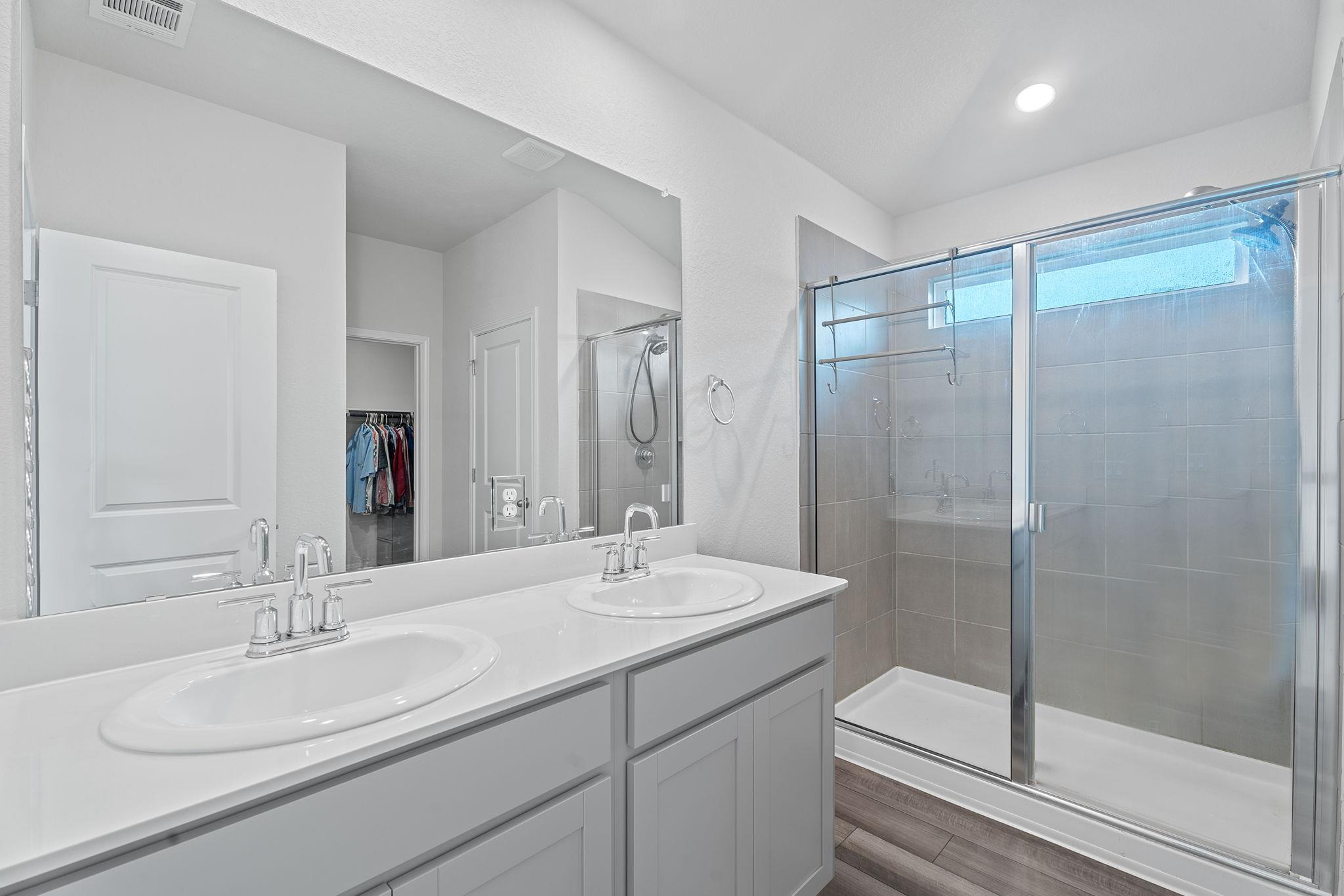 601 S Loriner WAY, Liberty Hill