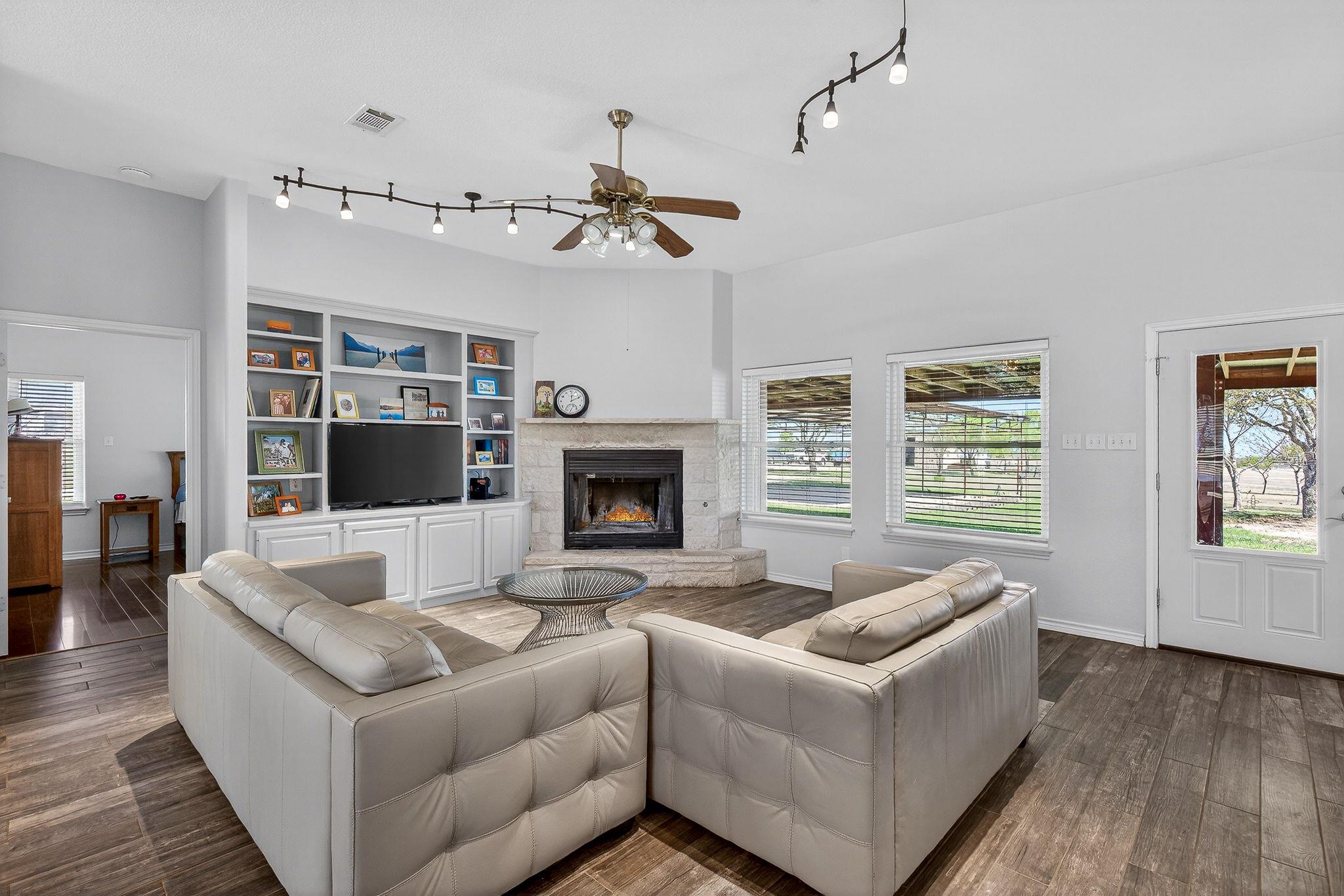 13639 Abrahamson RD