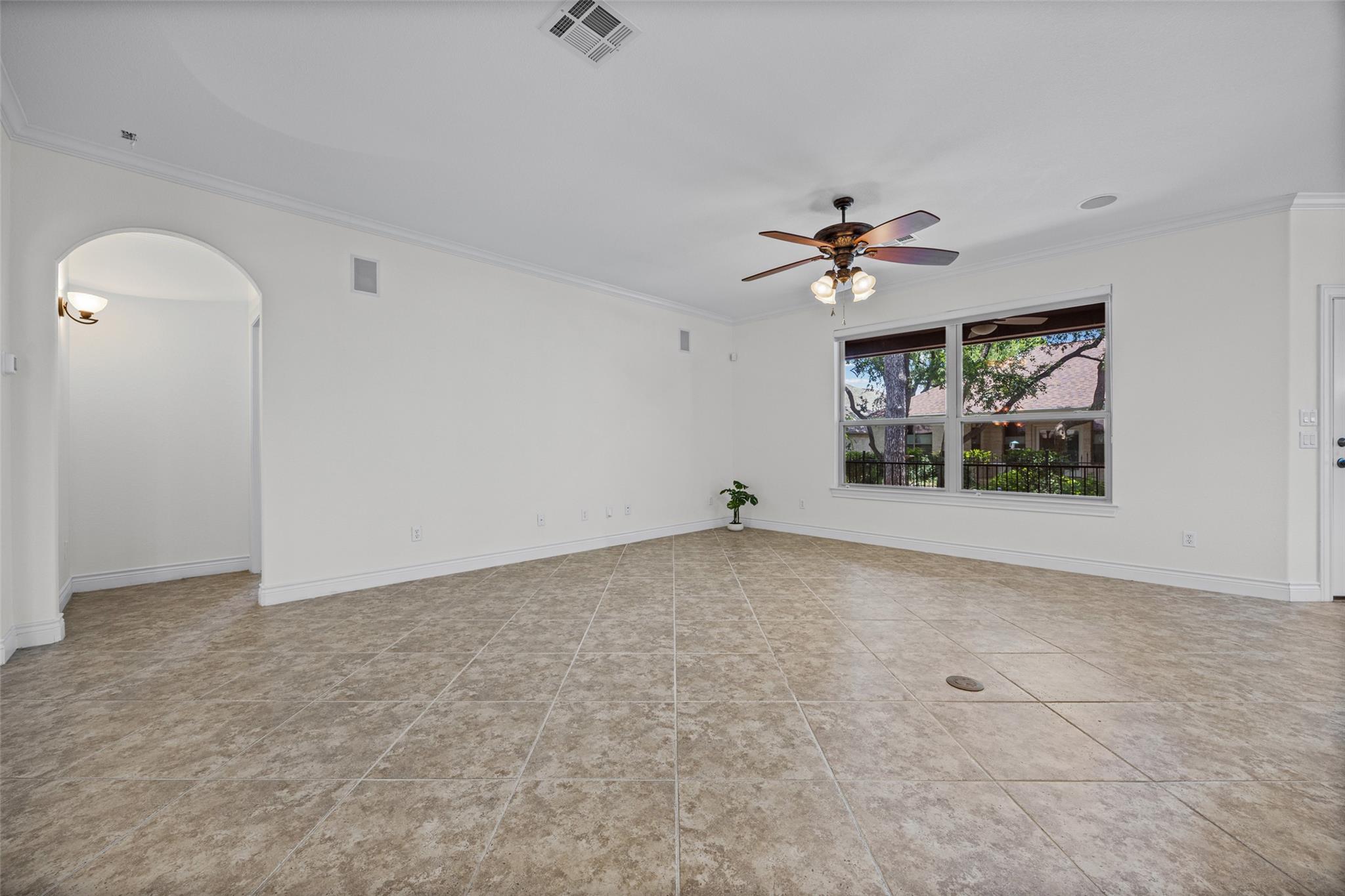 702 Enchanted Rock TRL