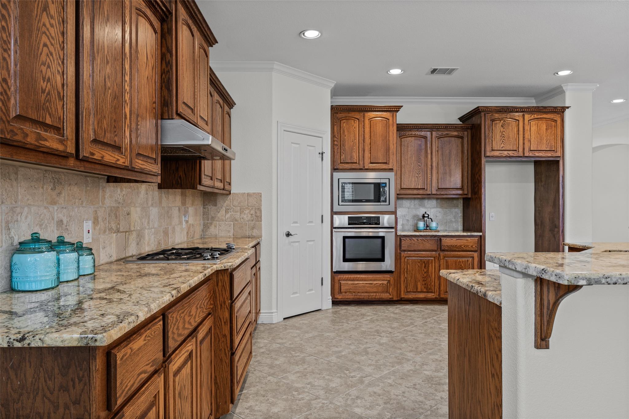 702 Enchanted Rock TRL