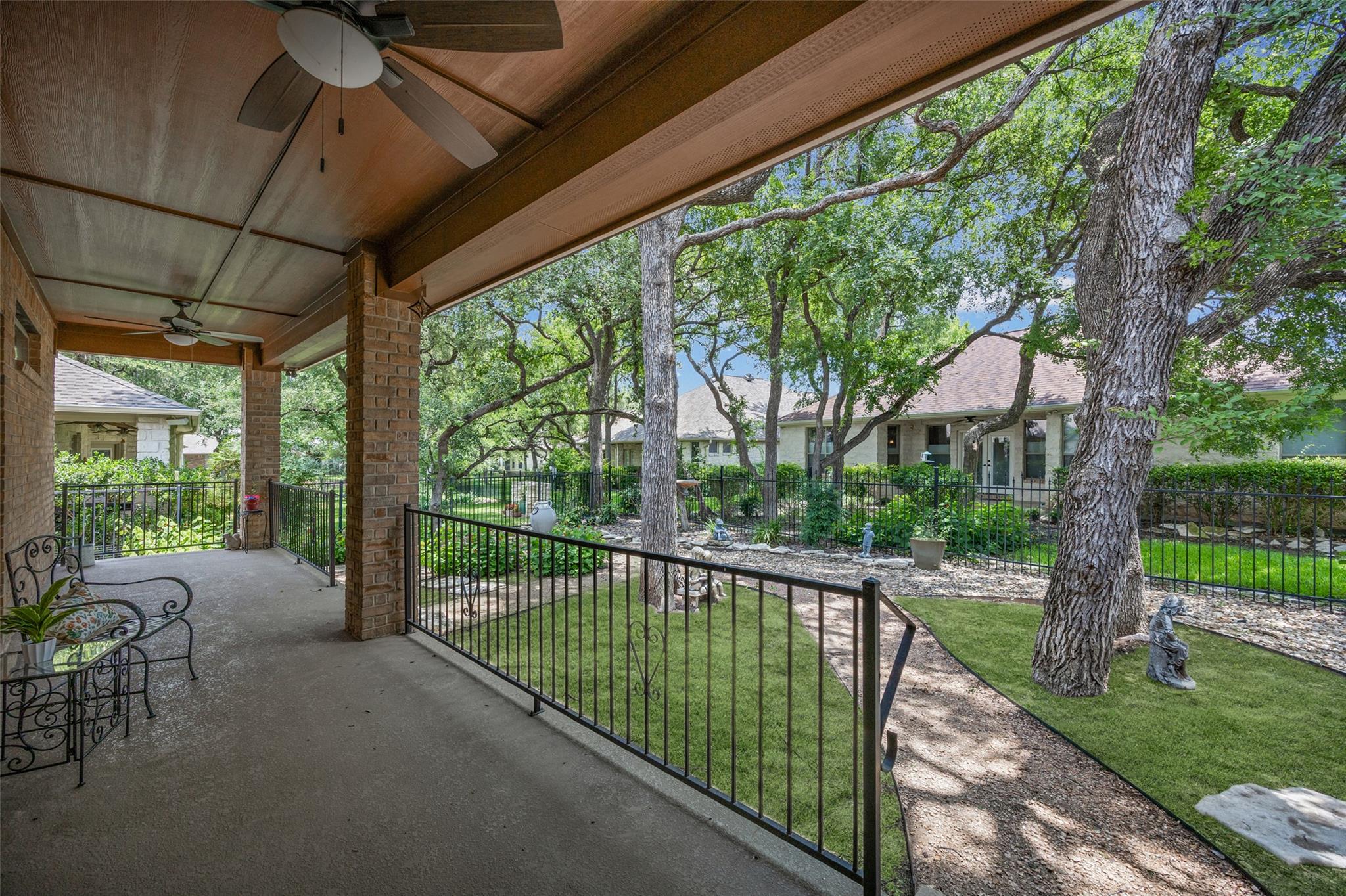 702 Enchanted Rock TRL