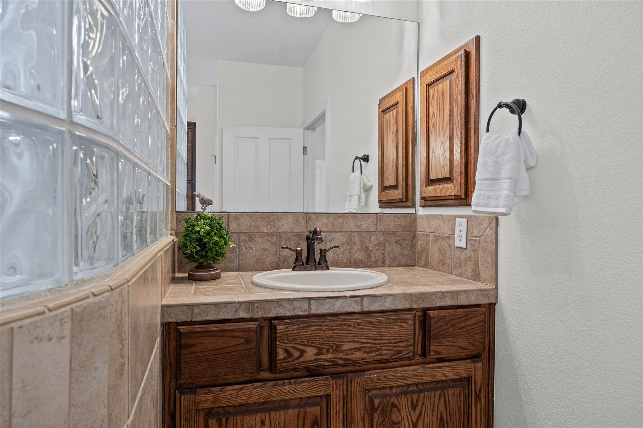 702 Enchanted Rock TRL