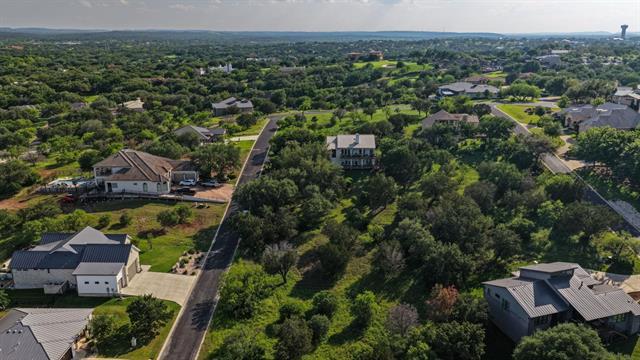 312 Hideaway CT