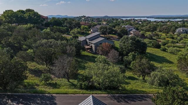 312 Hideaway CT