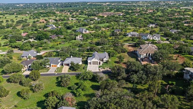 312 Hideaway CT