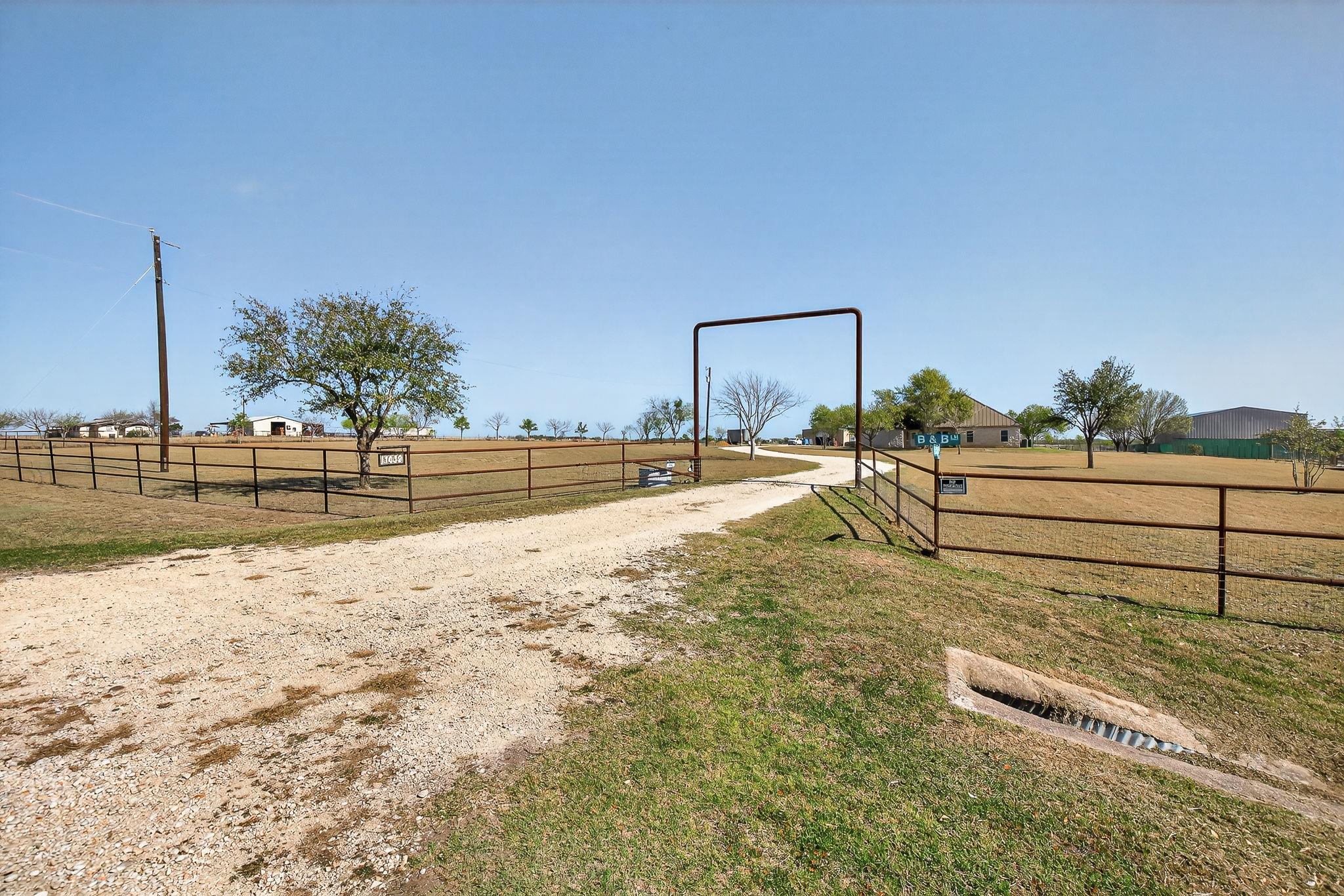 13639 Abrahamson RD