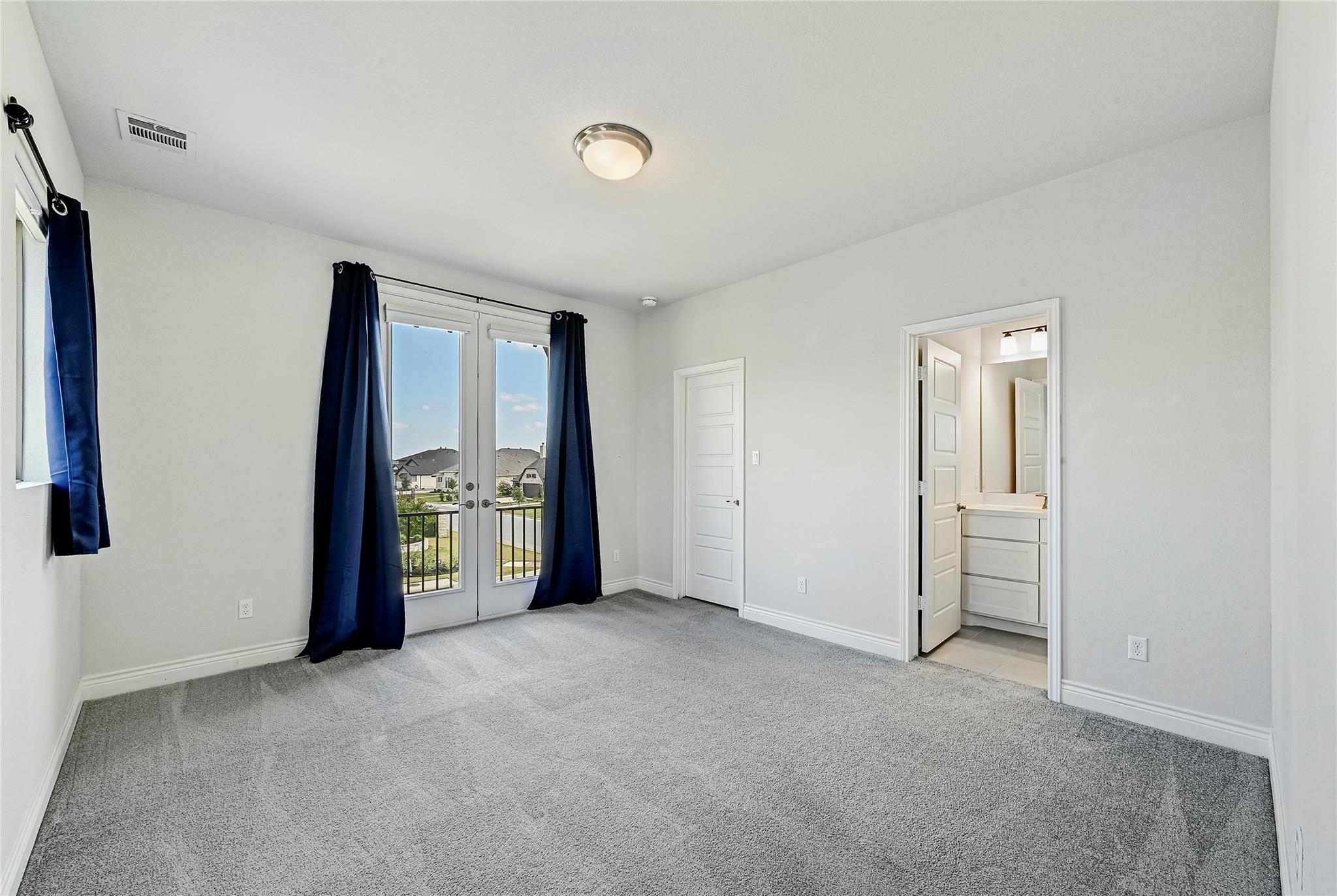 501 Sierra Lisa CV