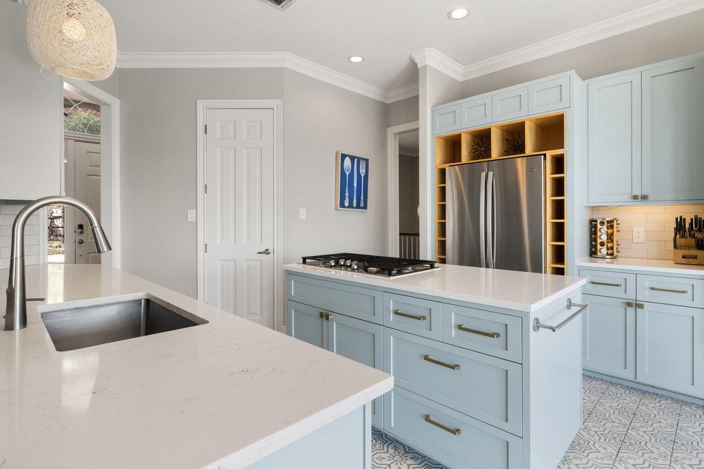 5214 SW McCormick Mountain DR SW