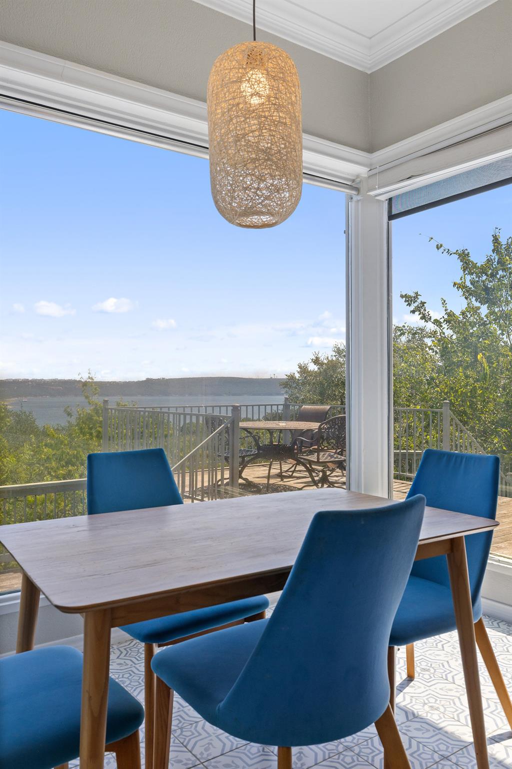 5214 SW McCormick Mountain DR SW