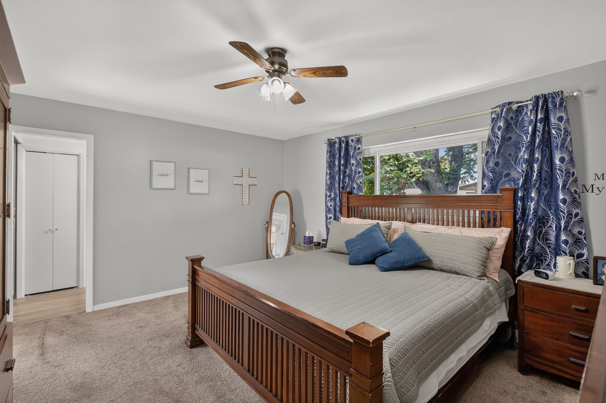 206 Corder LN