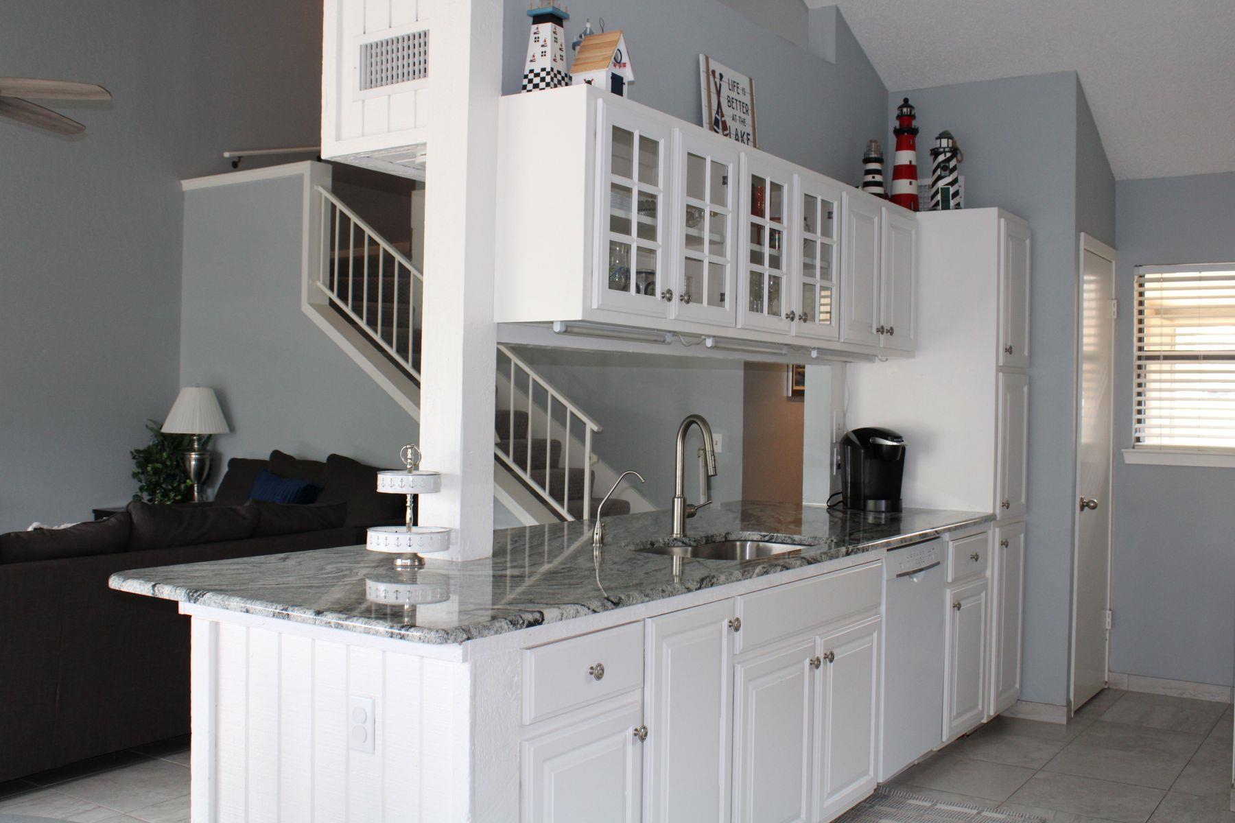 104 Horseshoe Bay BLVD # 5, Horseshoe Bay Unit: 5