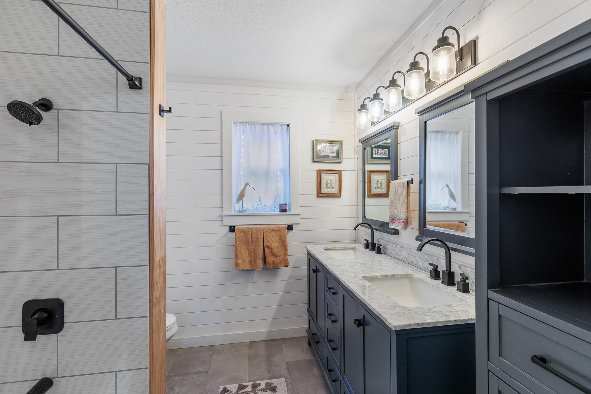 2340 E State Highway 71