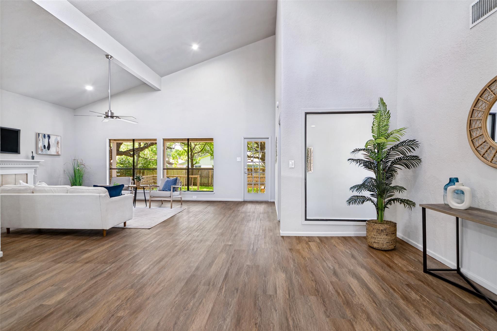 4258 Tall Elm Woods